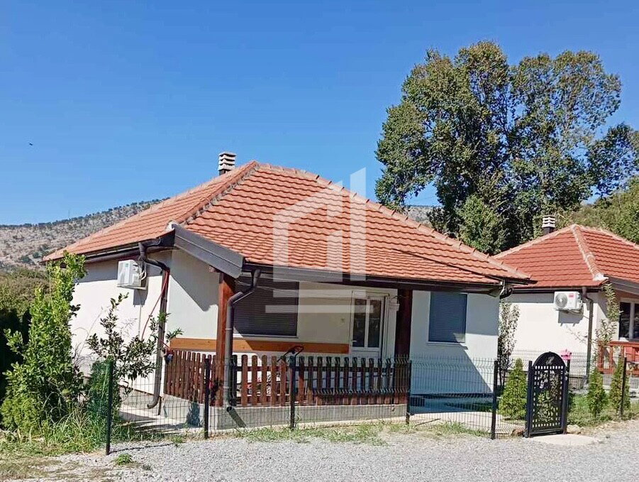 Izdavanje - Kuća Podgorica, Murtovina