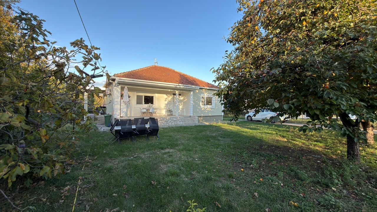 Sale - House Danilovgrad, Kosić