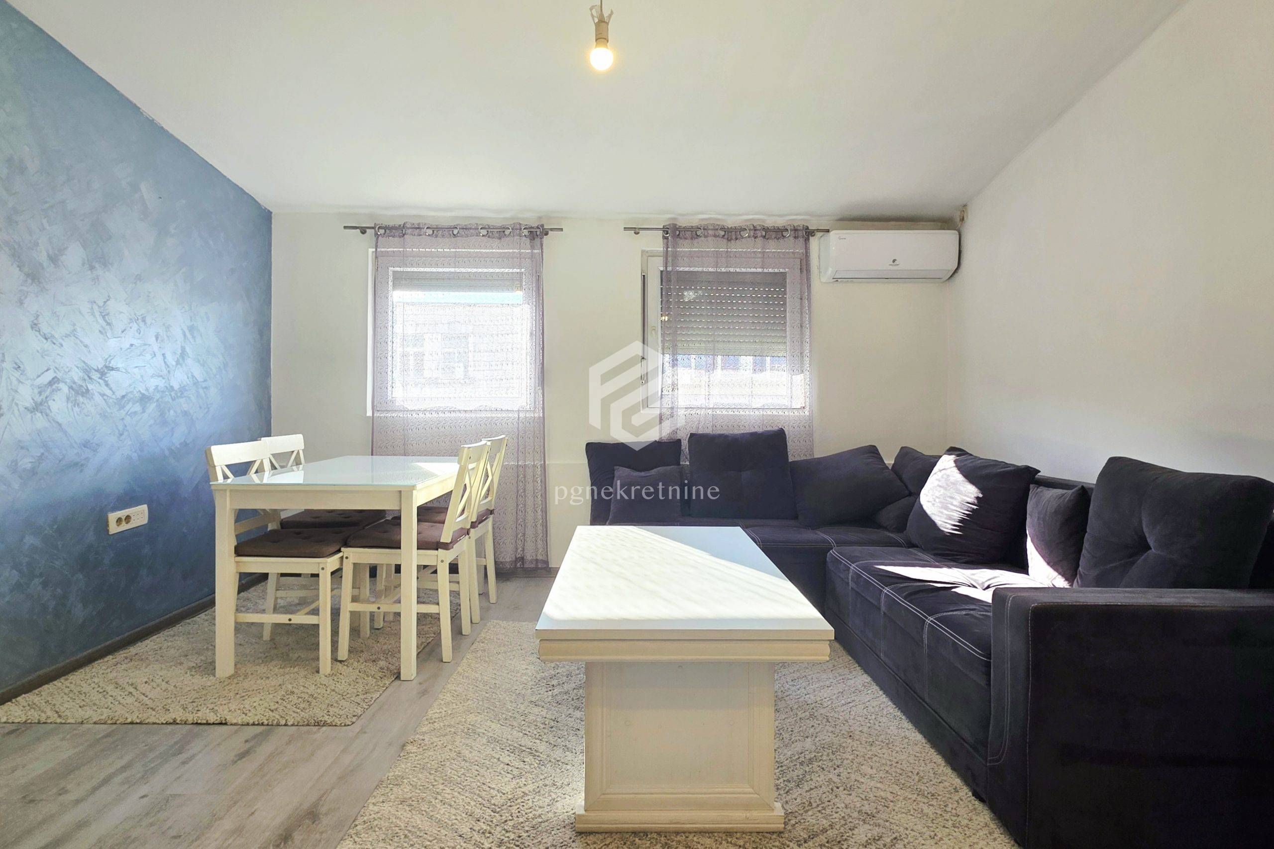 Izdavanje - Stan Podgorica, Centar