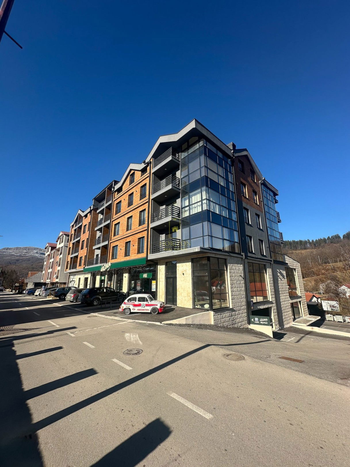 Sale - Apartment Kolašin, Centar