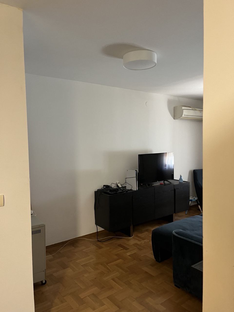 02d298f5-0898-49ae-aab6-78506a0689a7.jpg