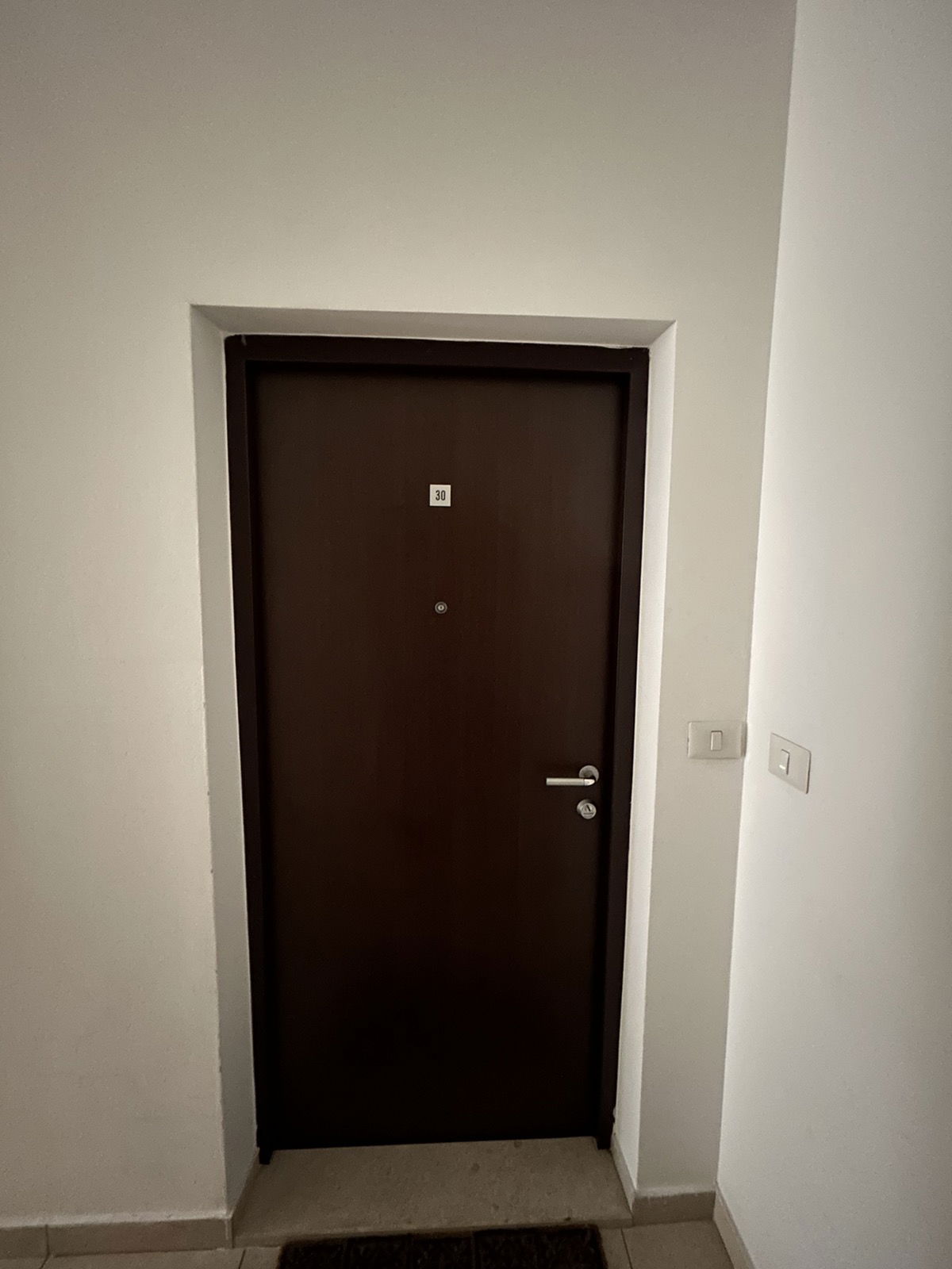 03bdc64d-2bf0-4944-9ad7-7ec82537dc5a.jpg