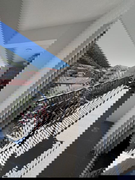 0494867e-b7da-4f19-a015-0750bdf431f3.jpg
