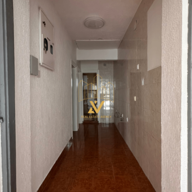 0498ae5d-fb85-48ca-bc0e-aab563a0e9a8.png