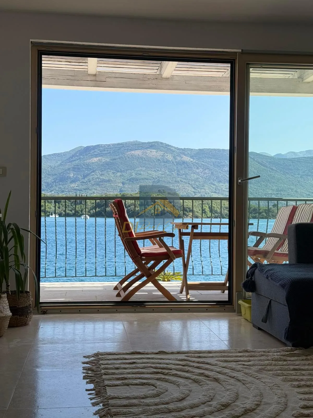 Rent - Apartment Tivat, Obala Đuraševića