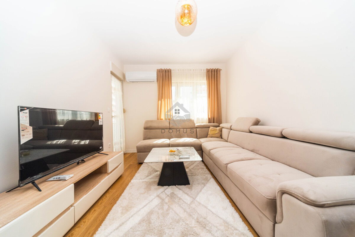 Izdavanje - Stan Podgorica, Central Point