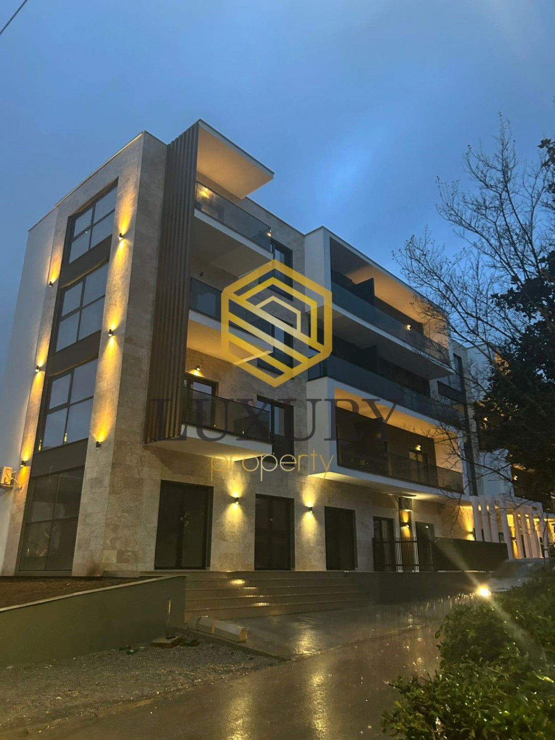 Продаж - Квартира Podgorica, Preko Morače