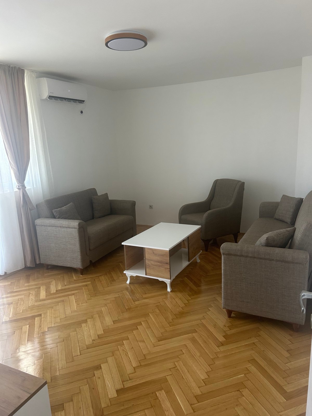 Izdavanje - Stan Podgorica, Tuški Put