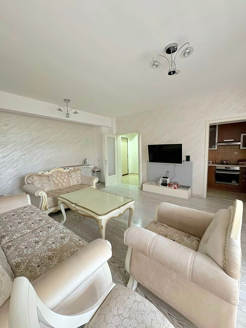 Izdavanje - Stan Podgorica, Kruševac