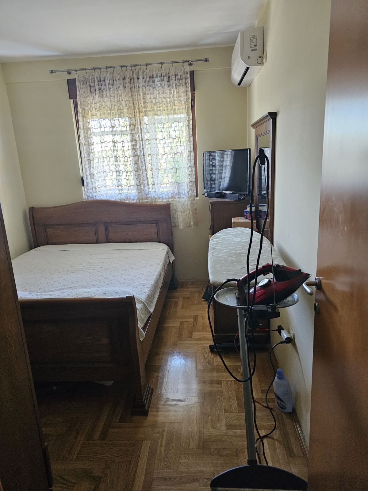 096cebc6-73fd-4ec4-b7e6-43b2061a8d80.jpg