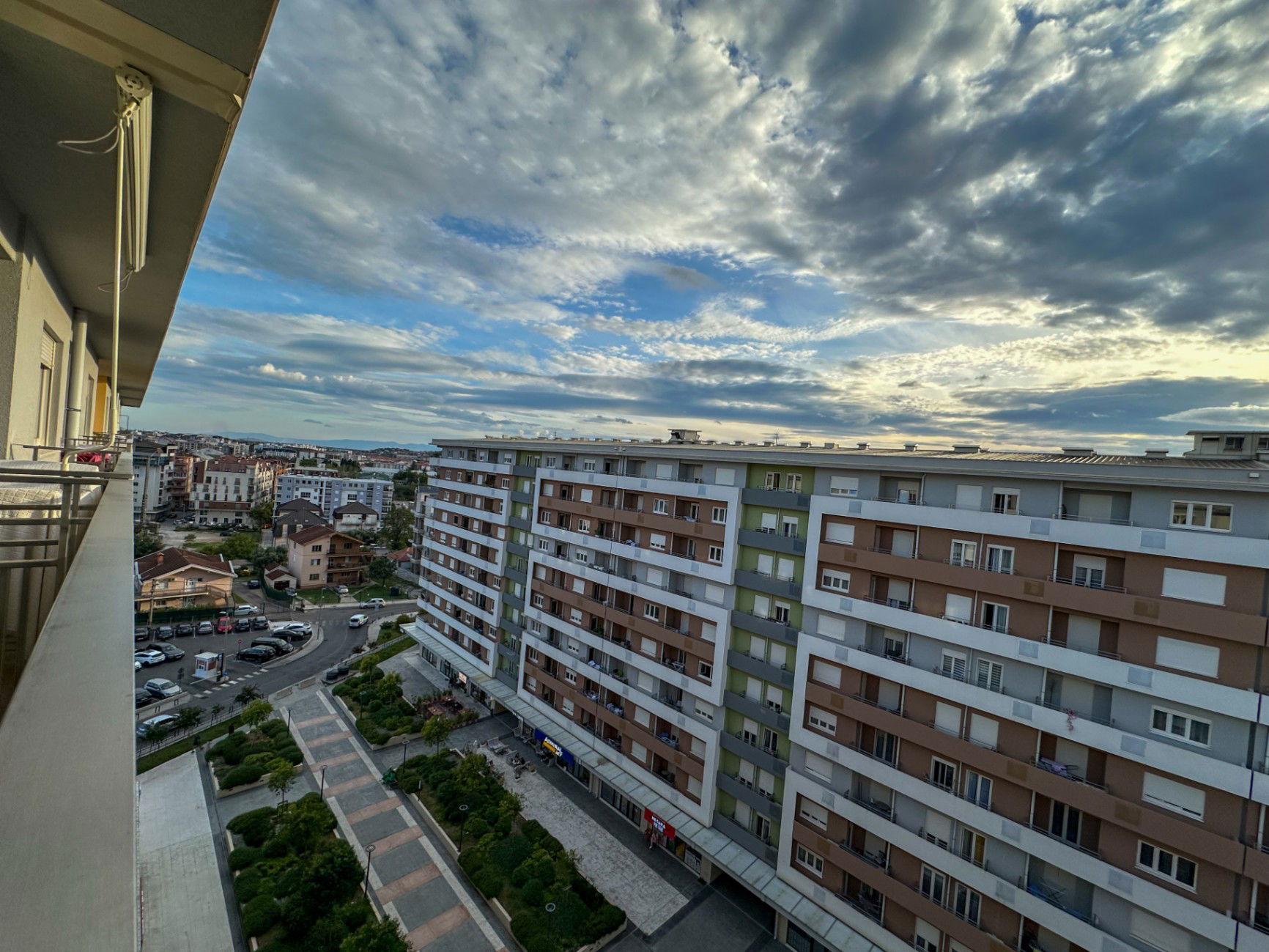 09ad3ae2-2747-4bb4-a0c9-dbf14aa6a613.jpeg