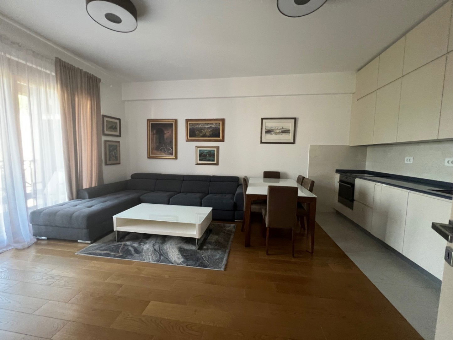 Rent - Apartment Podgorica, Centar