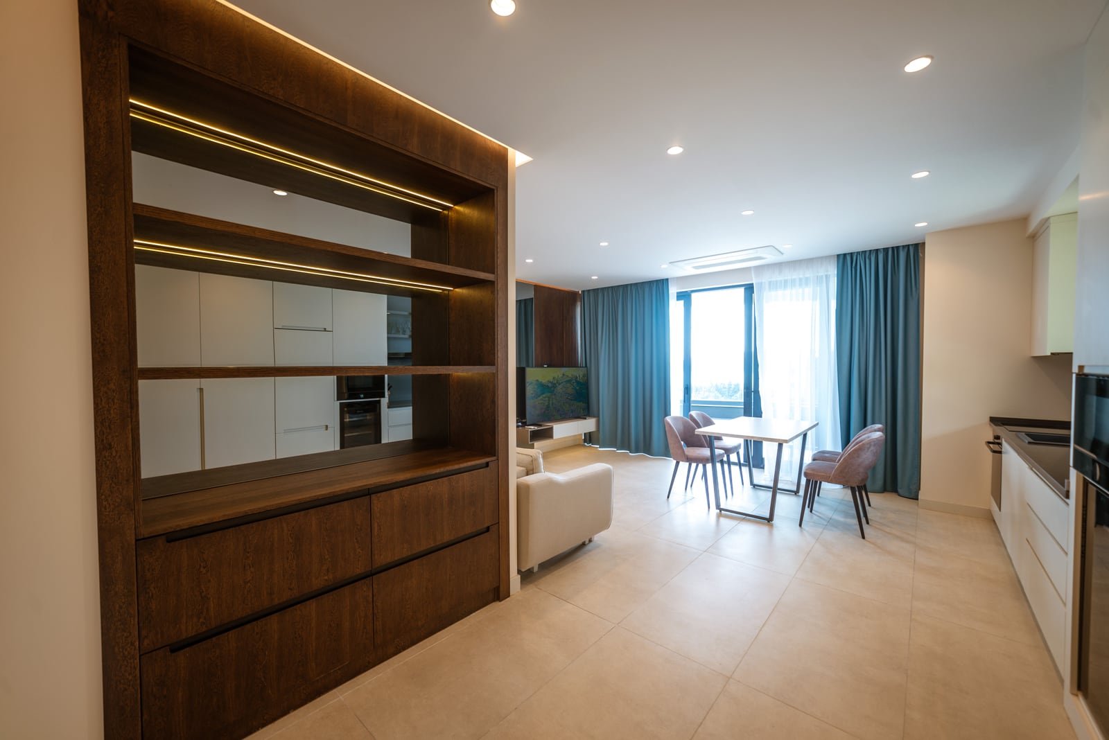 Sale - Apartment Budva, Bečići