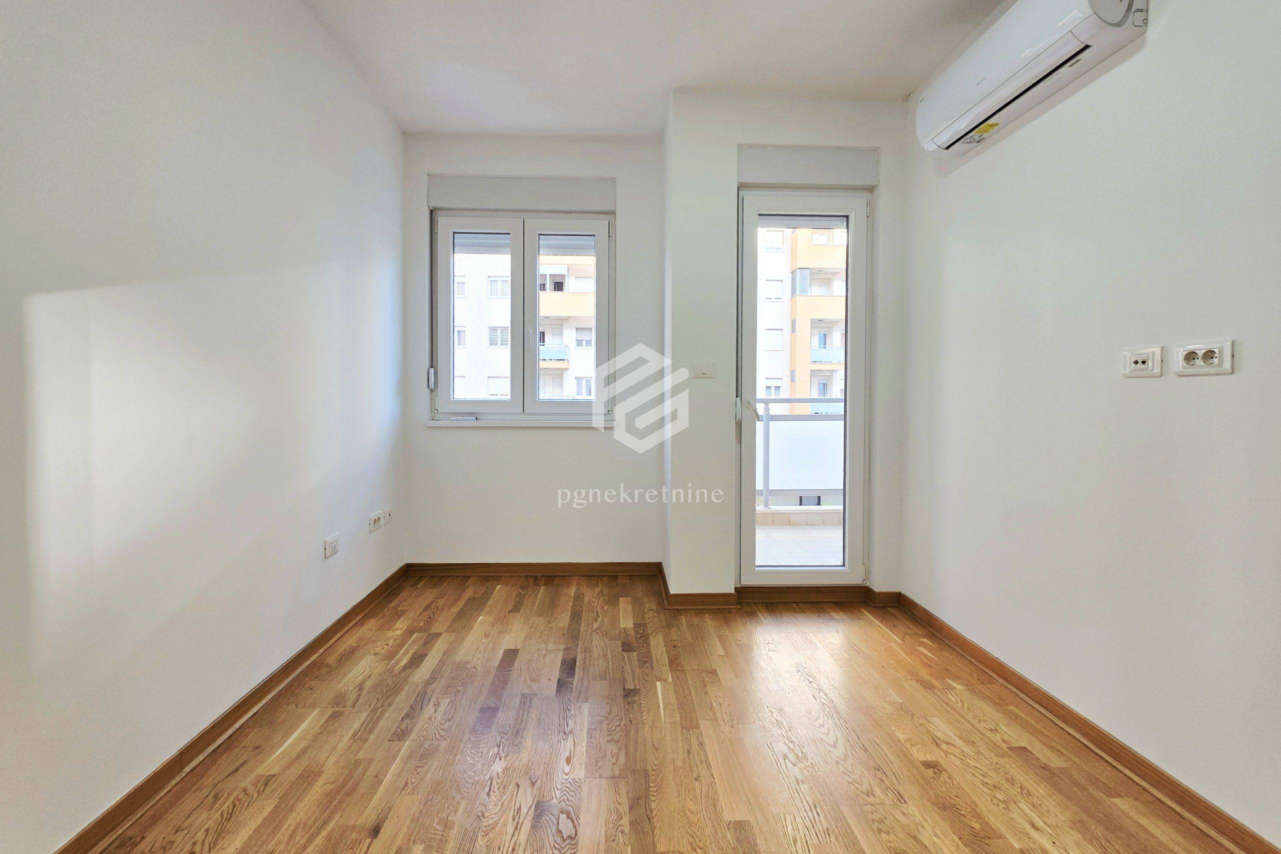 0b75de54-ee47-45db-8672-7e09bed49b60.jpg