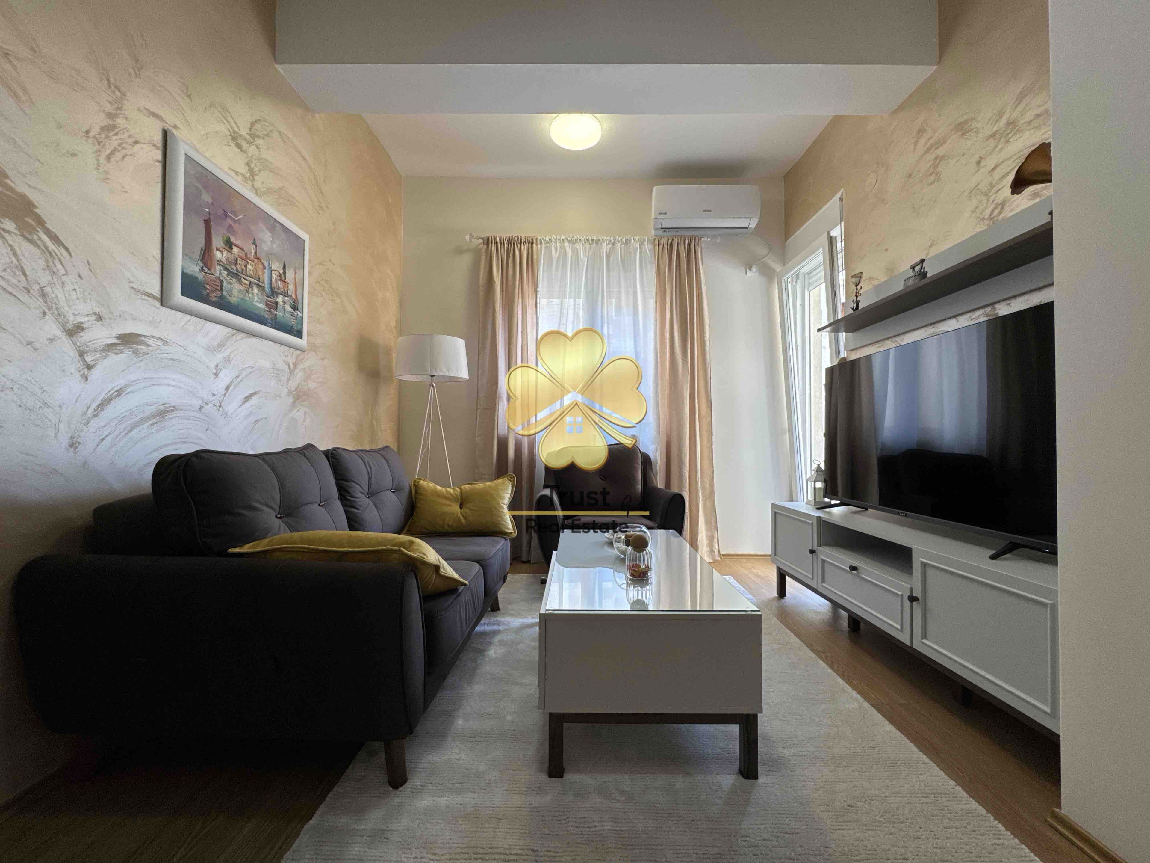 Izdavanje - Stan Podgorica, Ljubović