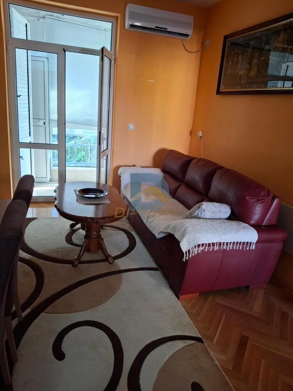Izdavanje - Stan Tivat, Centar