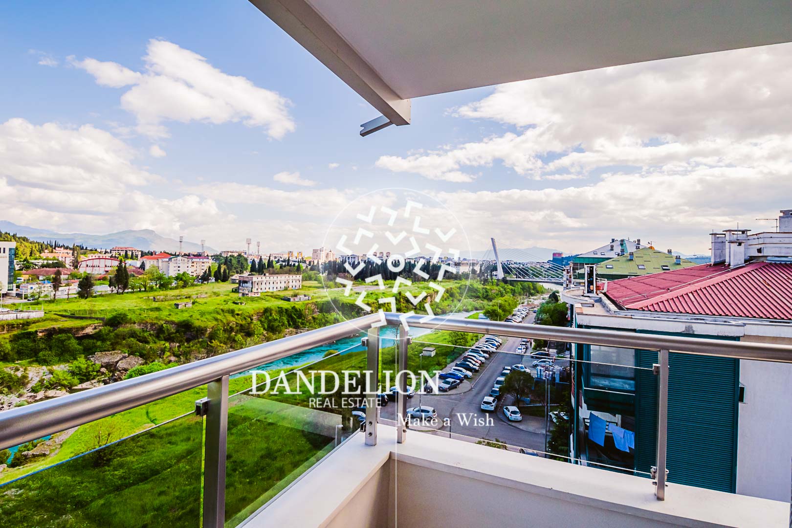 0dc48a04-28db-426d-9692-5c1bf2cb86fc.jpg