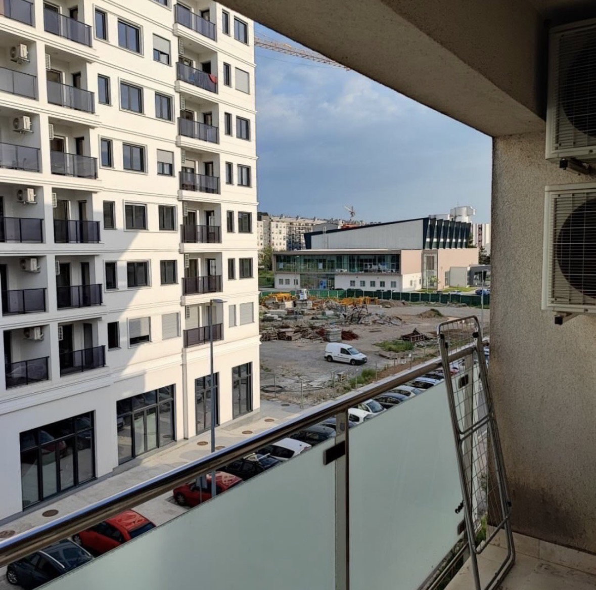 0f637106-9a68-4a89-b26c-80b16a57a88f.jpeg