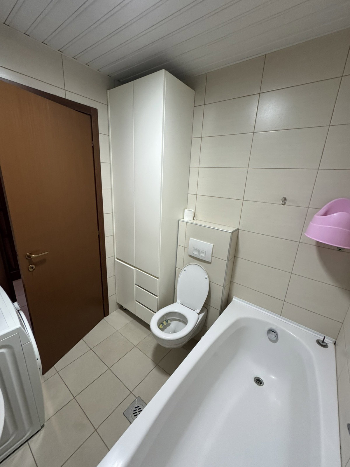 0f73621f-1a3d-4d57-899d-73116c91de53.jpg