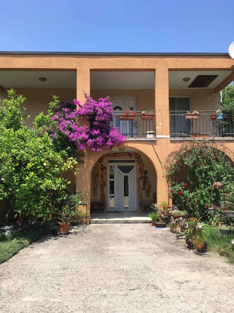 Prodaja - Kuća Bar, Bar