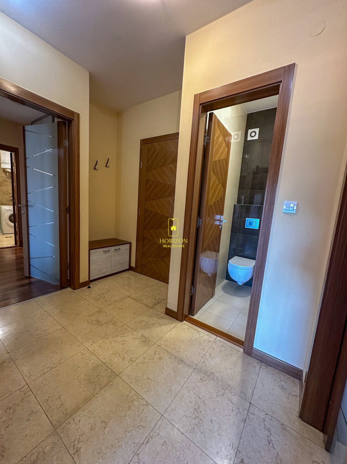 10d3233b-1351-4494-aac4-eea0dbdf5043.jpeg