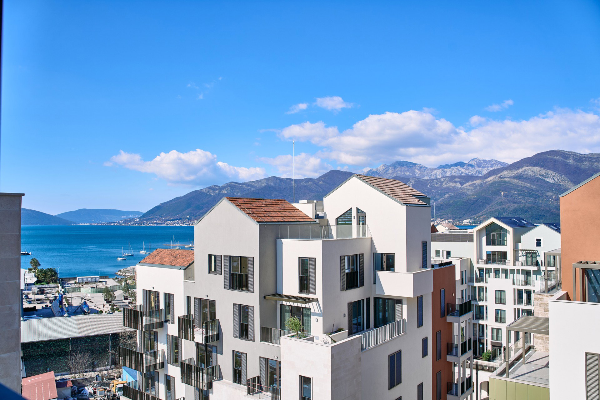 Продажа - Квартира Tivat, Tivat