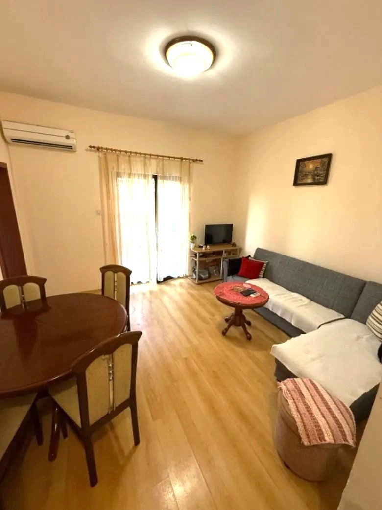 Продаж - Квартира Herceg Novi, Baošići