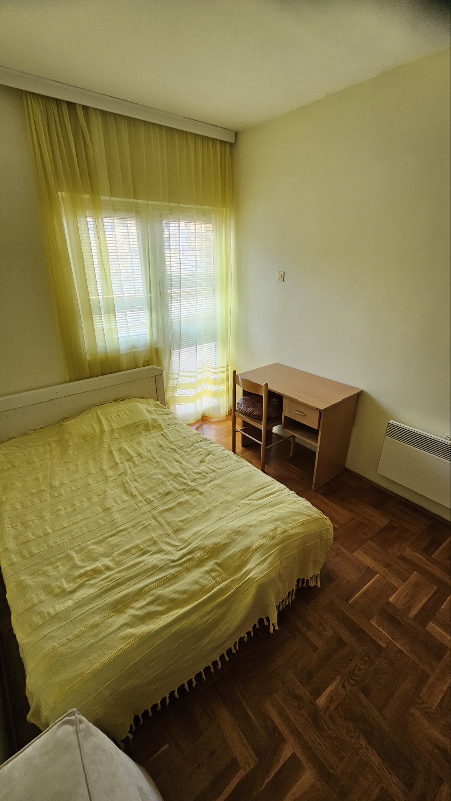 128ac095-cf3a-4e5b-8a3b-38b9fa82abf4.jpg