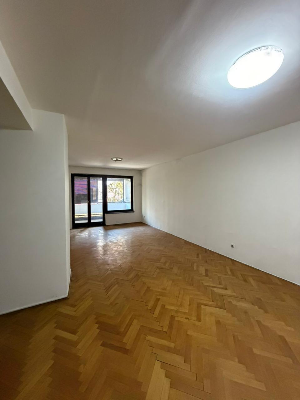 Prodaja - Stan Podgorica, Pejton