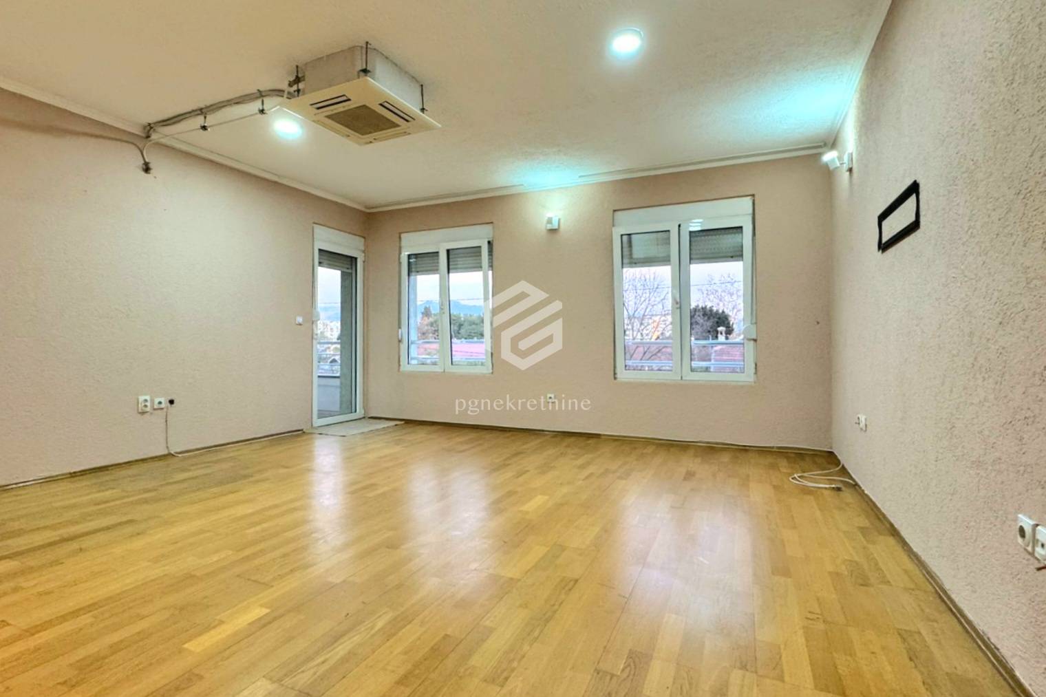Rent - Apartment Podgorica, Pobrežje