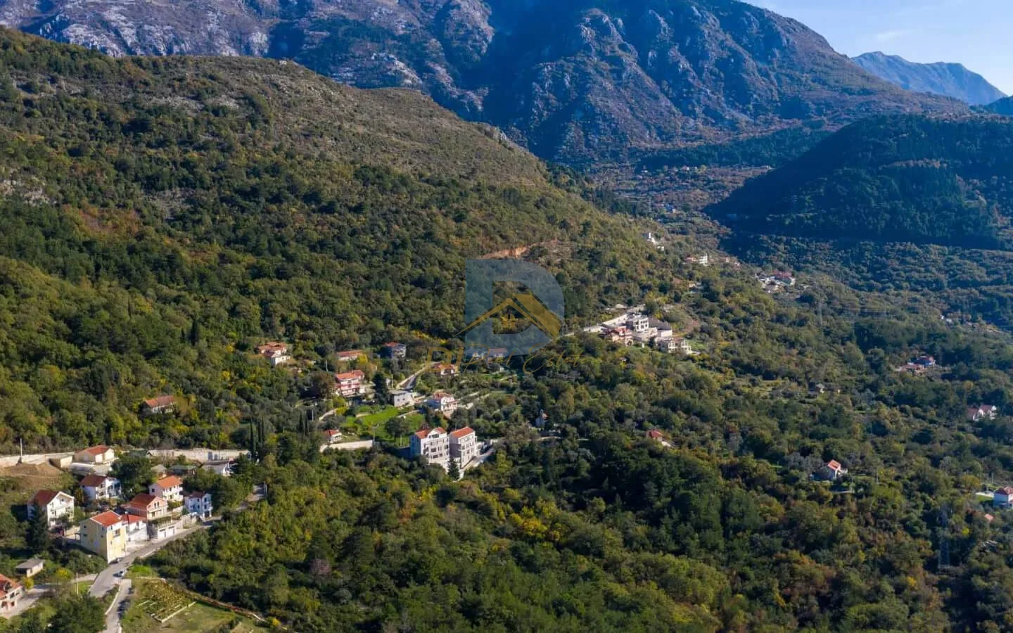 Продажа - Земля Kotor, Kavač