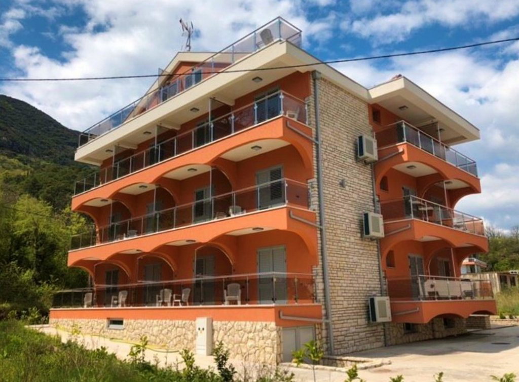 Sale - Office space Herceg Novi, Herceg Novi