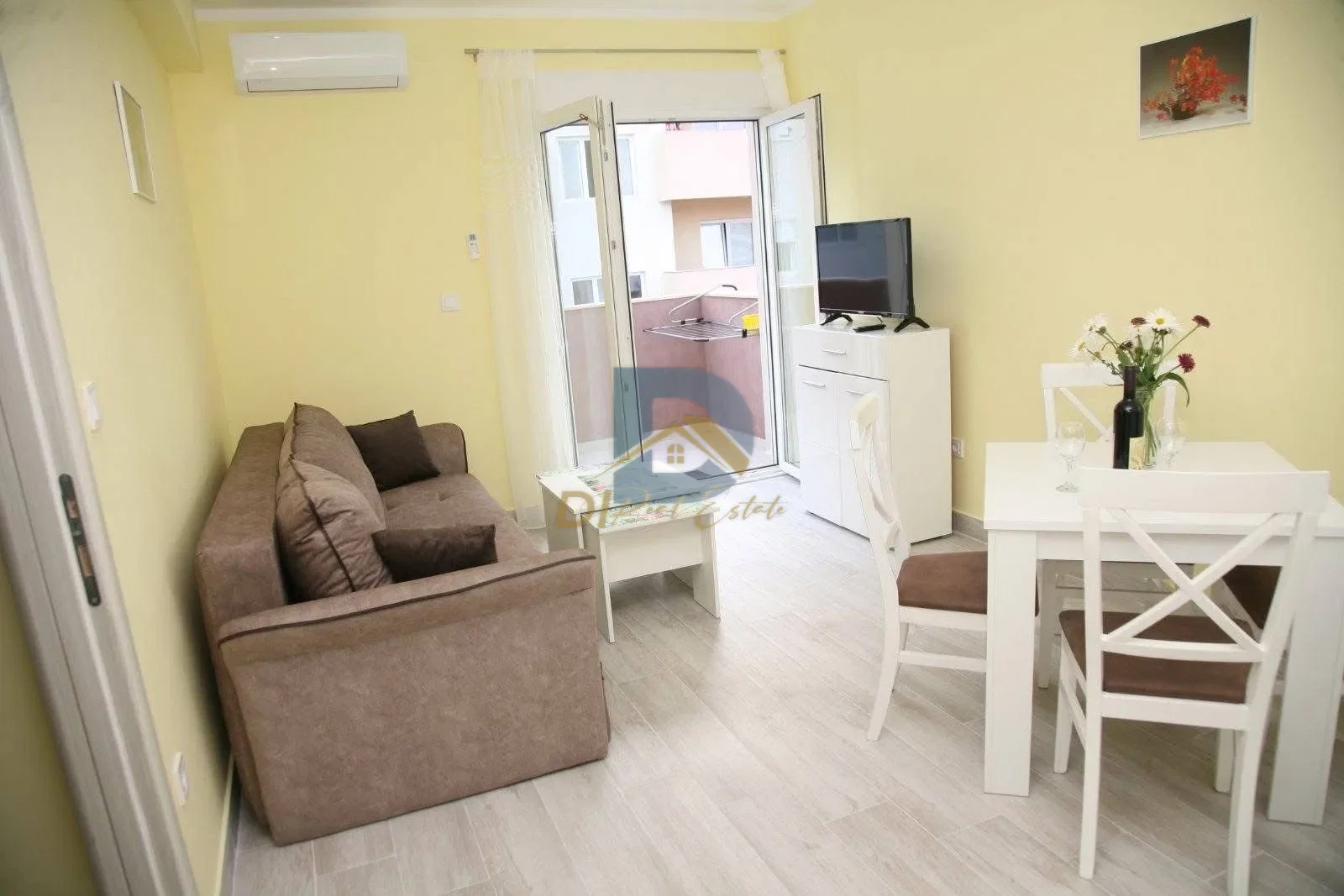 Izdavanje - Stan Tivat, Seljanovo