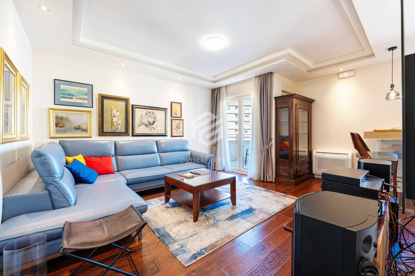 Продажа - Квартира Podgorica, Central Point