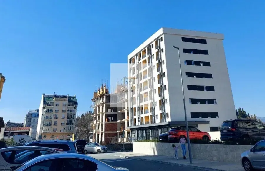 Продаж - Квартира Podgorica, Pobrežje