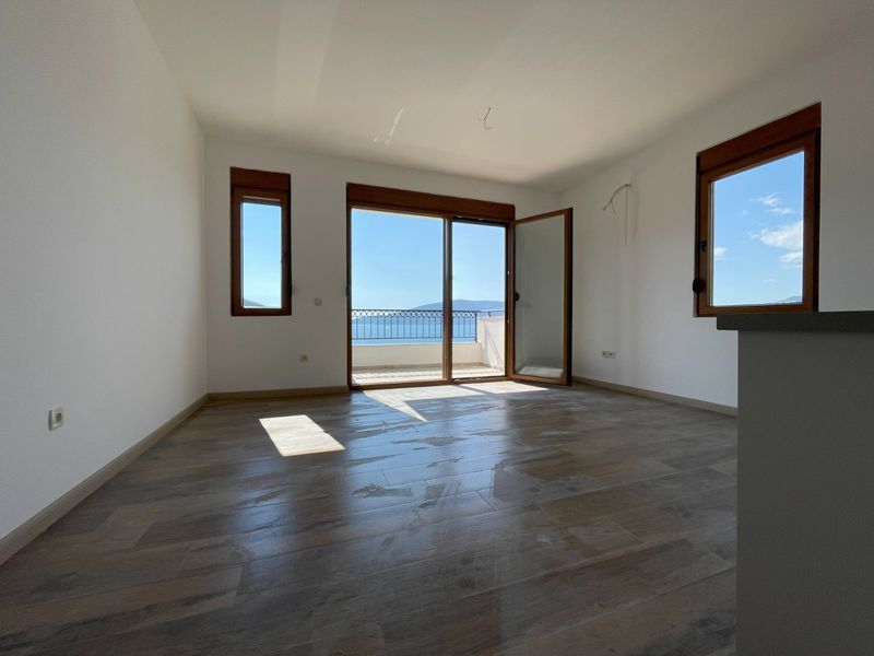 Sale - Apartment Herceg Novi, Herceg Novi