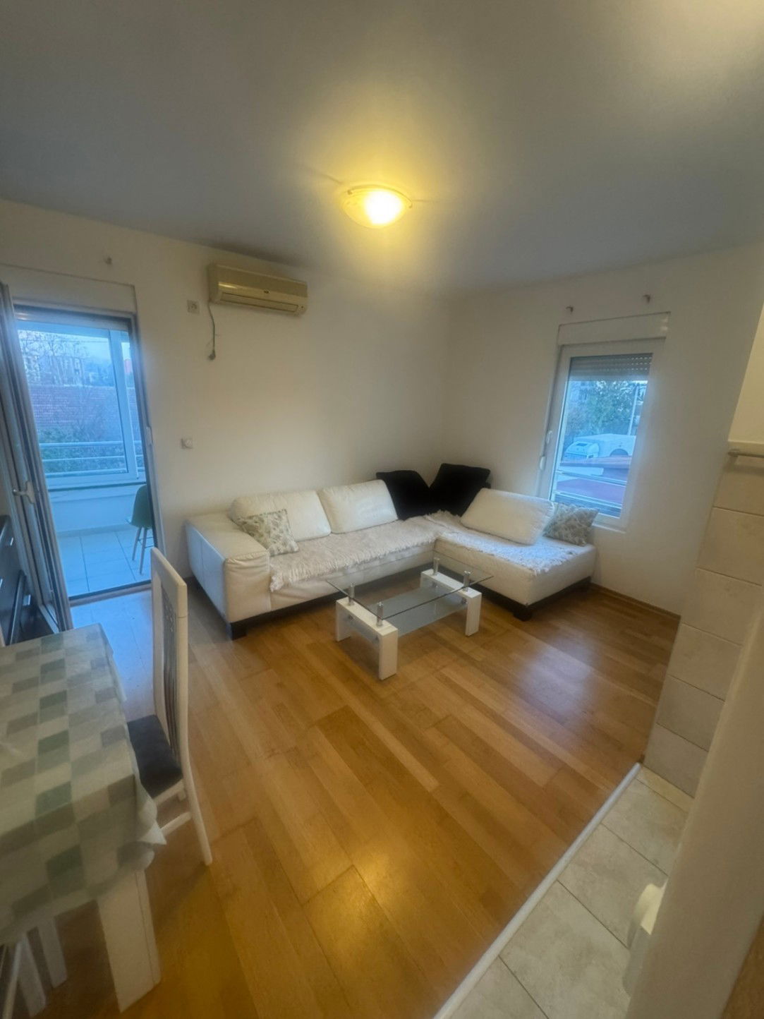 Izdavanje - Stan Podgorica, Pobrežje