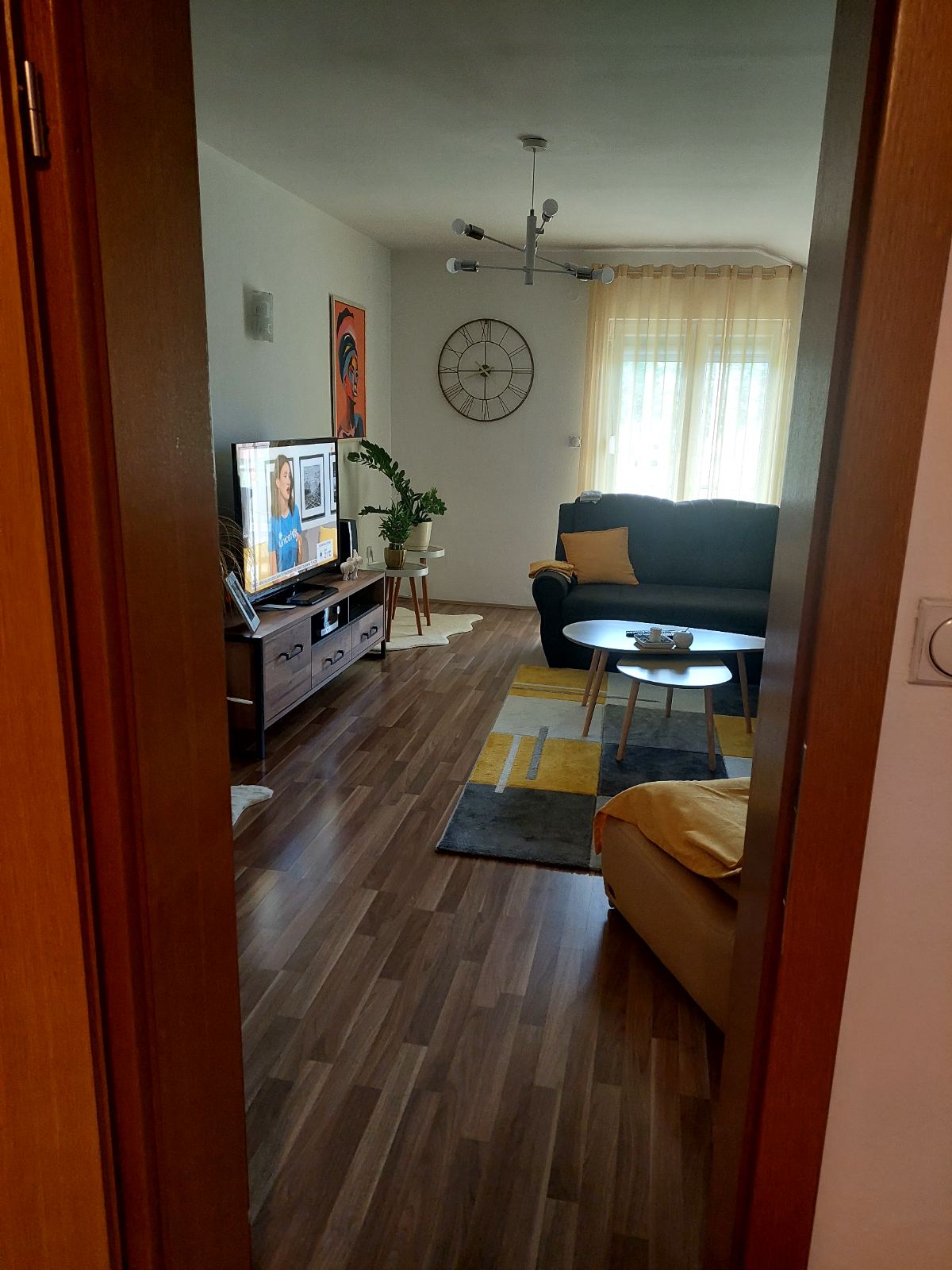 16589d12-33ad-4840-9749-4e56ccaabdbd.jpg