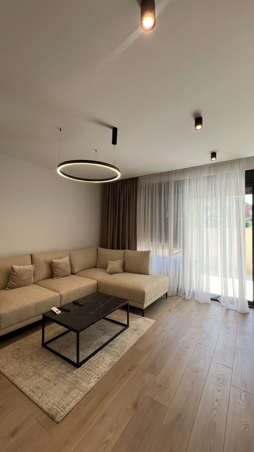 Аренда - Квартира Tivat, Mažina