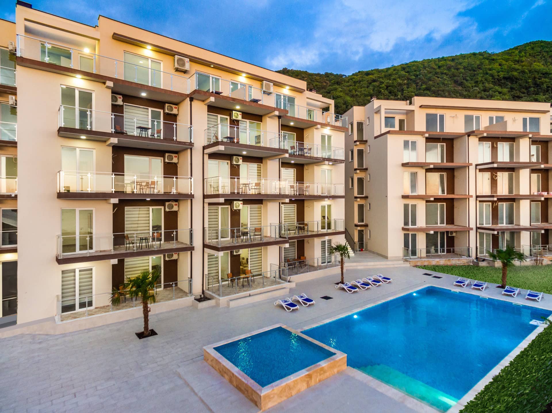Sale - Apartment Budva, Seoce