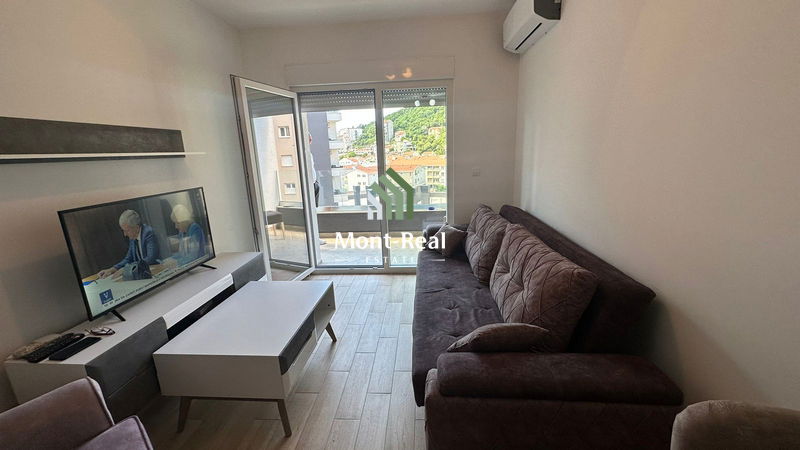 Izdavanje - Stan Budva, Dubovica