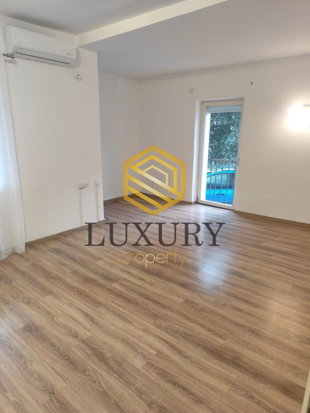 Оренда - Квартира Podgorica, Gorica C