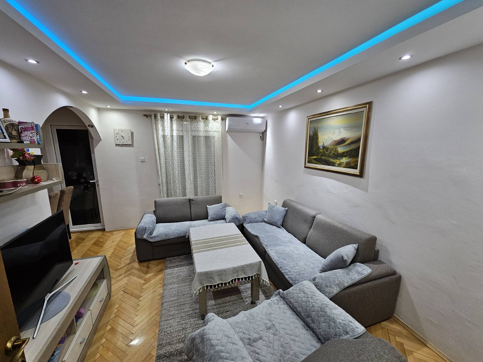 Продаж - Квартира Podgorica, Stari Aerodrom