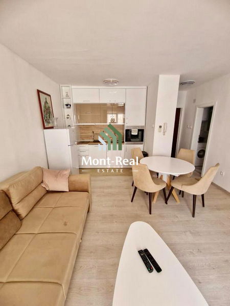 Izdavanje - Stan Budva, Rozino