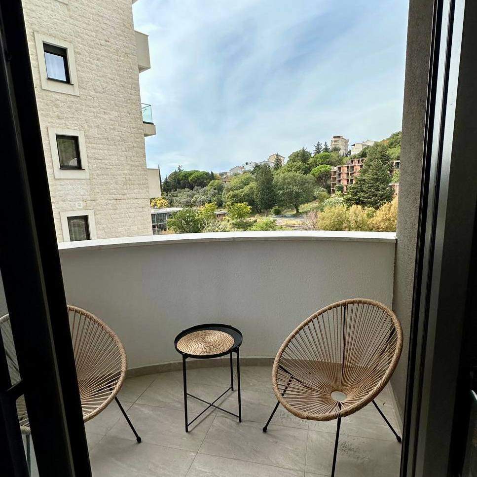 Sale - Apartment Budva, Bečići