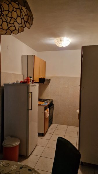 1bb234da-88eb-489f-afa9-7fc7fafe2477.jpg