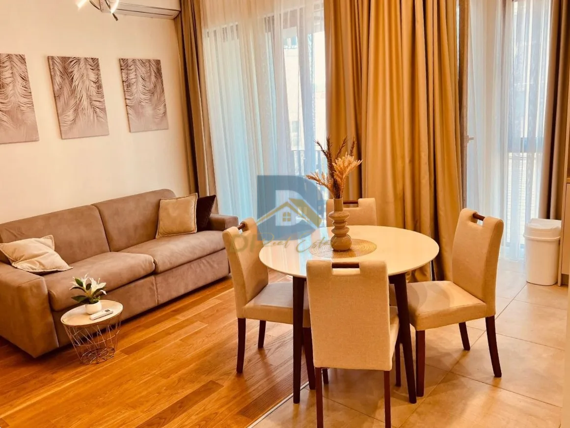 Rent - Apartment Tivat, Centar