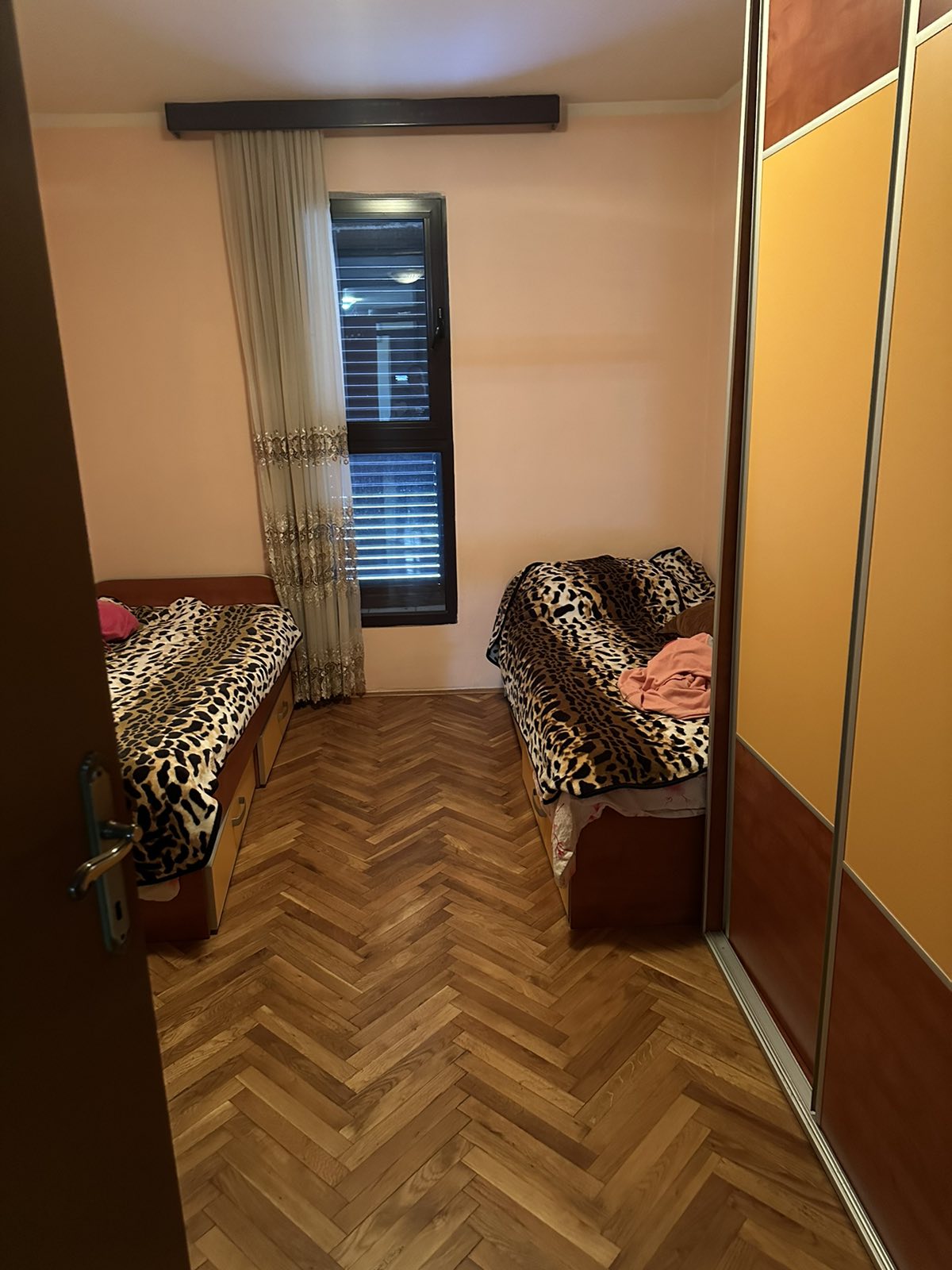 1cc4d8bf-d23d-415c-81f4-edb20247e9d4.jpg