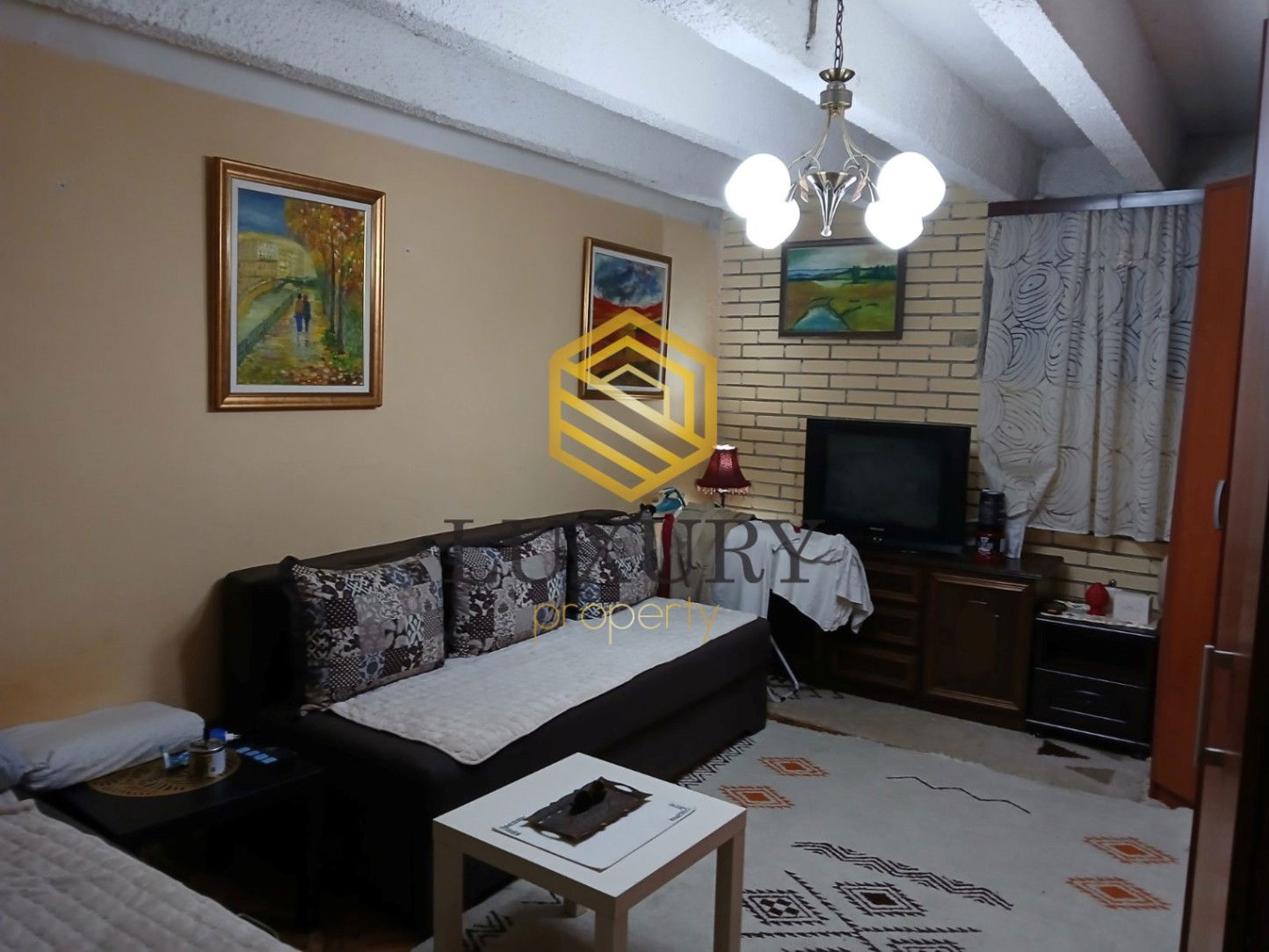Sale - Apartment Podgorica, Centar