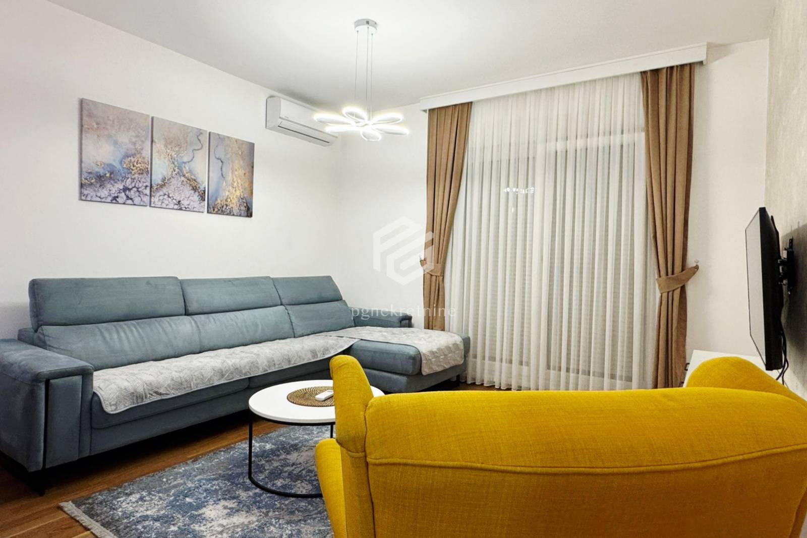 Продаж - Квартира Podgorica, Podgorica